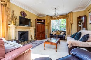 Drawing Room- click for photo gallery